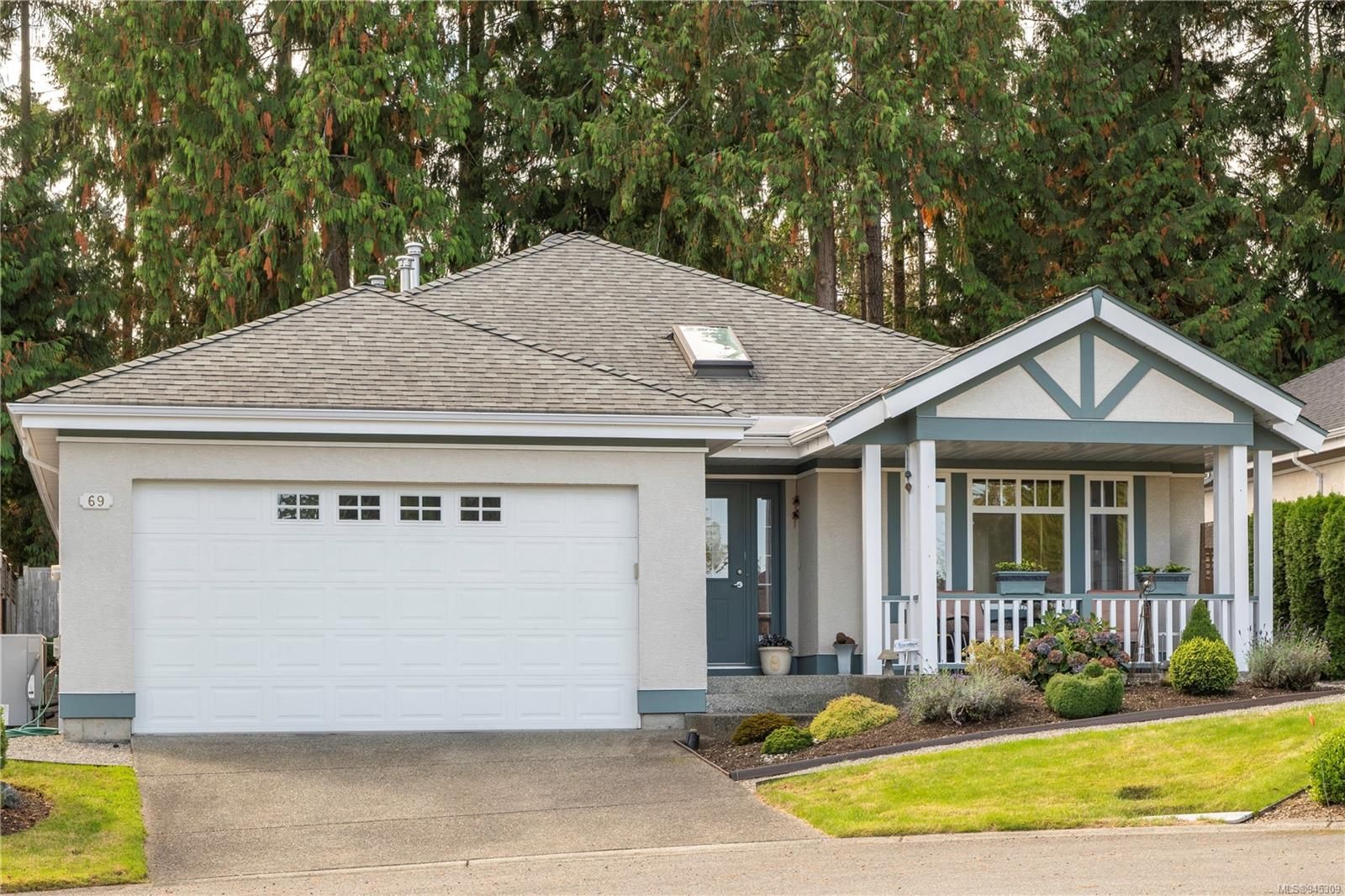 I have sold a property at 69 Bridgewater Lane in Parksville
